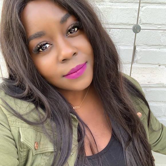 Meet your Posher, Clarrissa - Picture 1 of 1